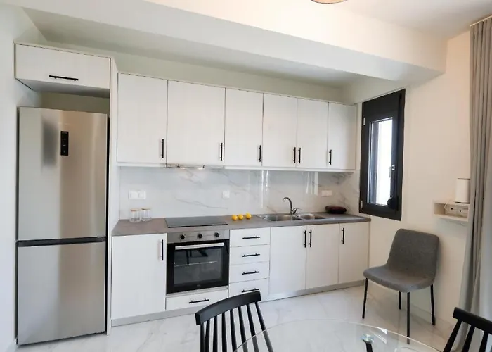N&g Maisonette