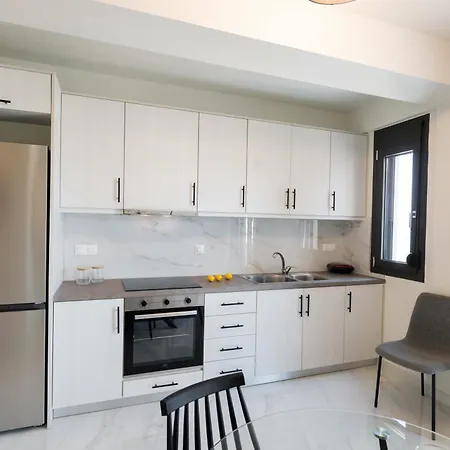 N&g Maisonette